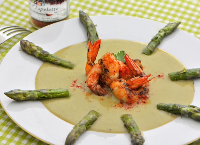 recette de Velouté d’asperges et gambas